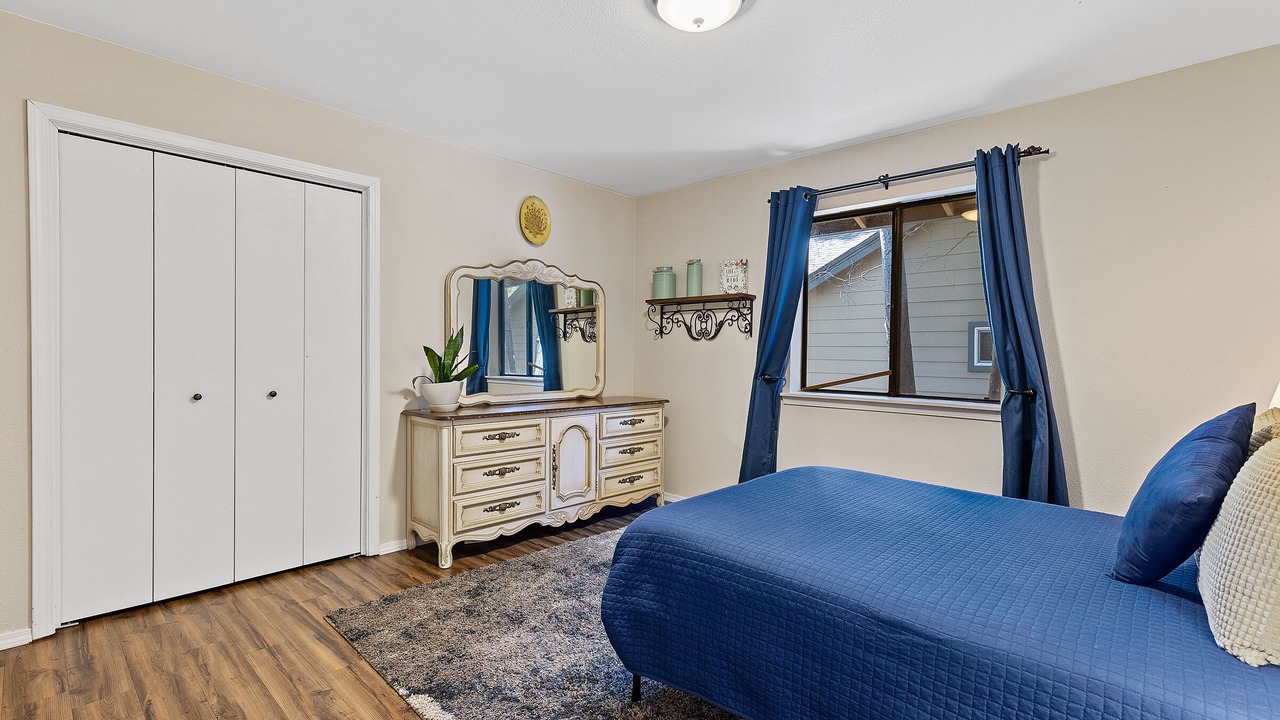 Photo of Bedroom in Mountainaire