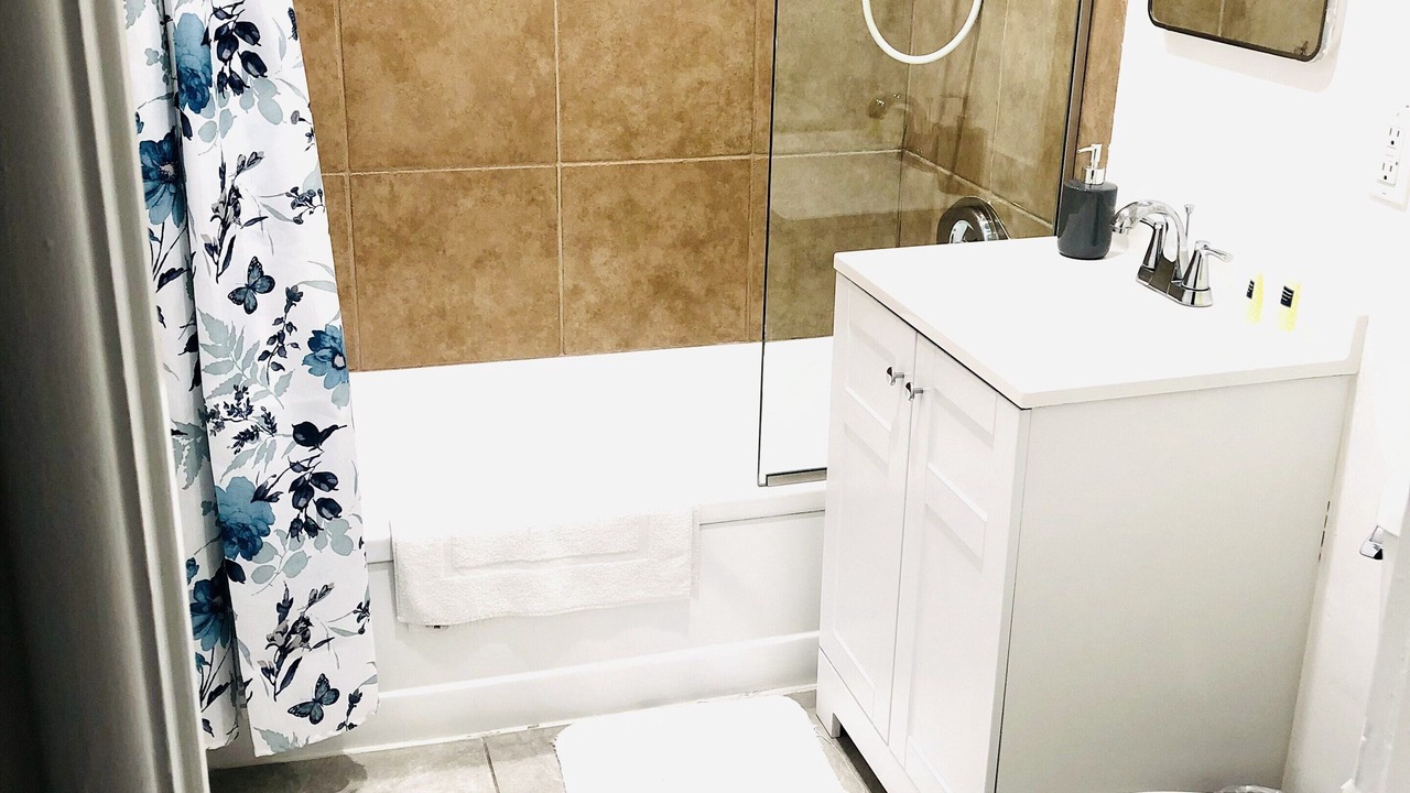 Photo of Bathroom in Beverly Green