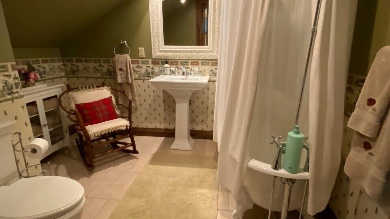 Photo of Bathroom in Big Bear Lake
