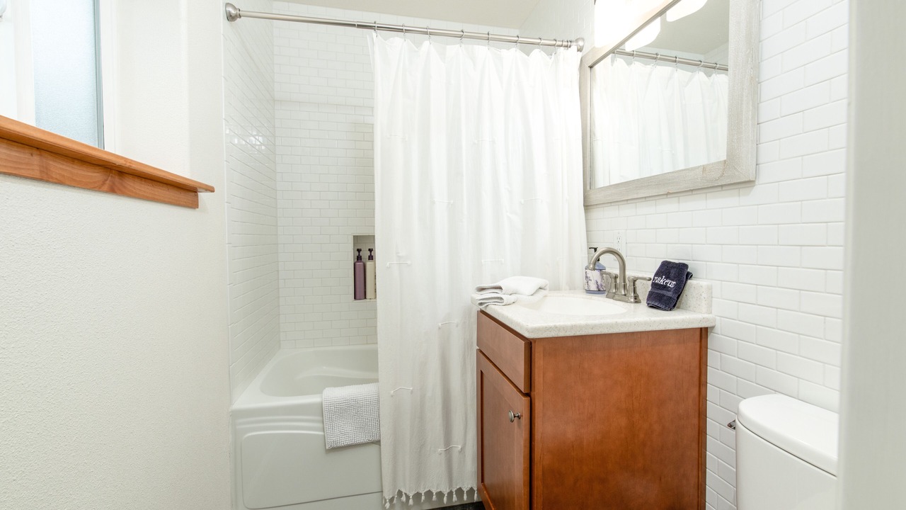Photo of Bathroom in Crescent City