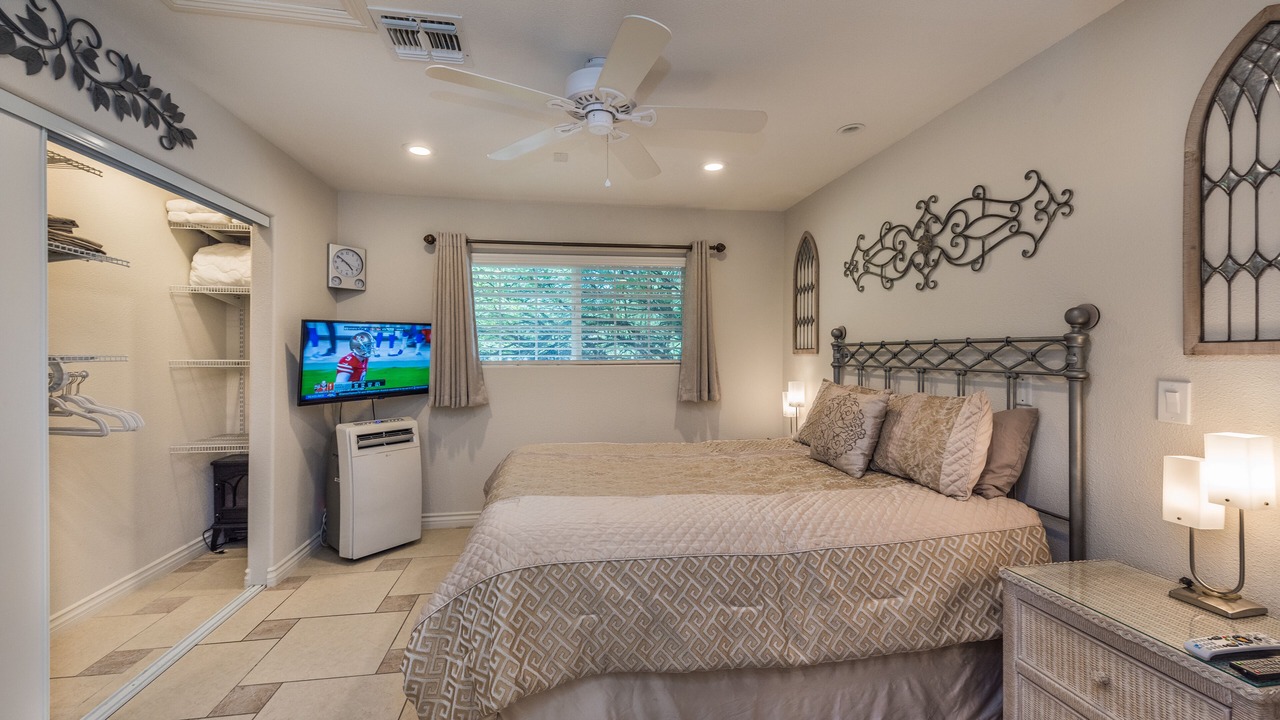 Photo of Bedroom in Paradise