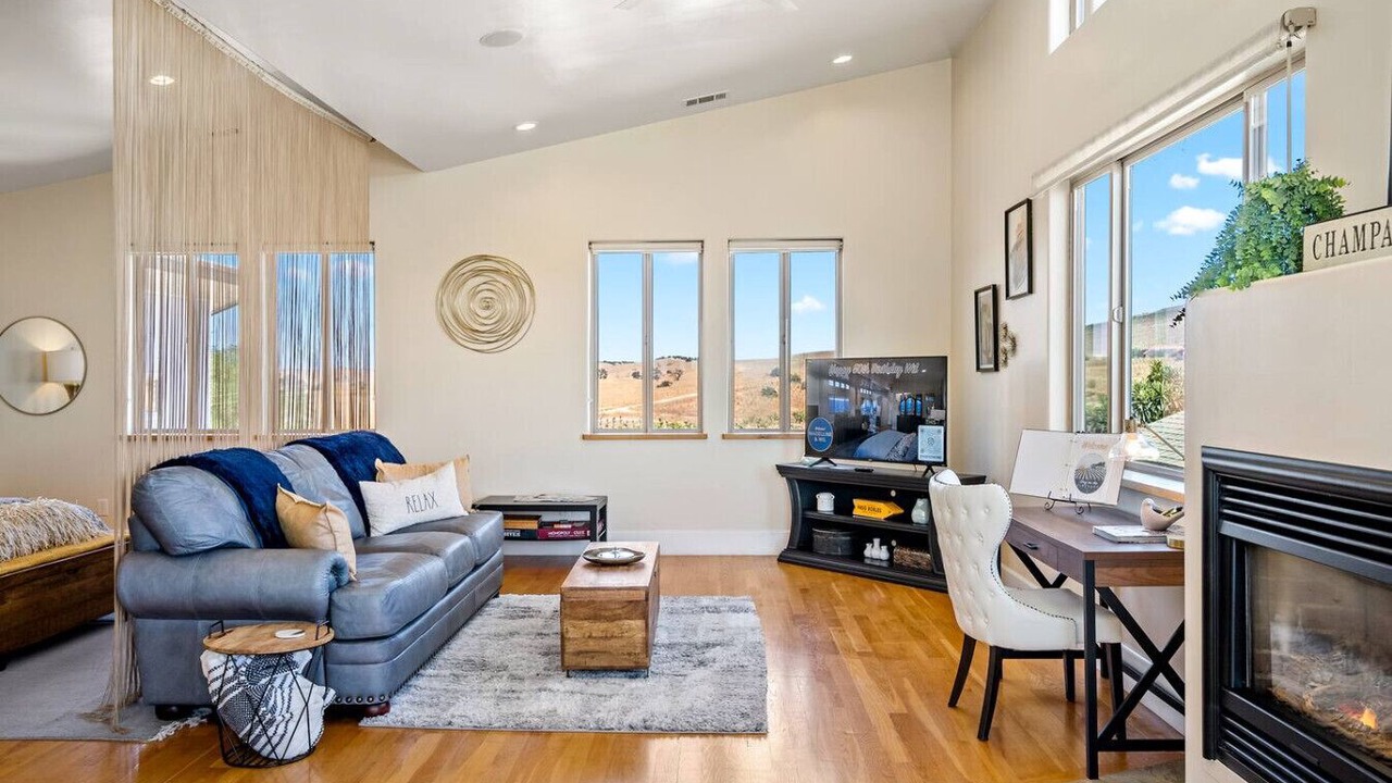Photo of Livingroom in Paso Robles