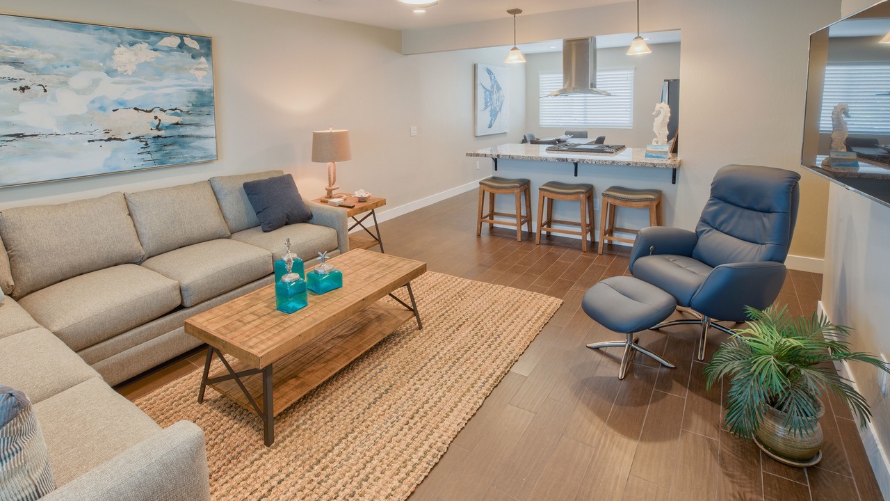 Photo of Livingroom in Downtown
