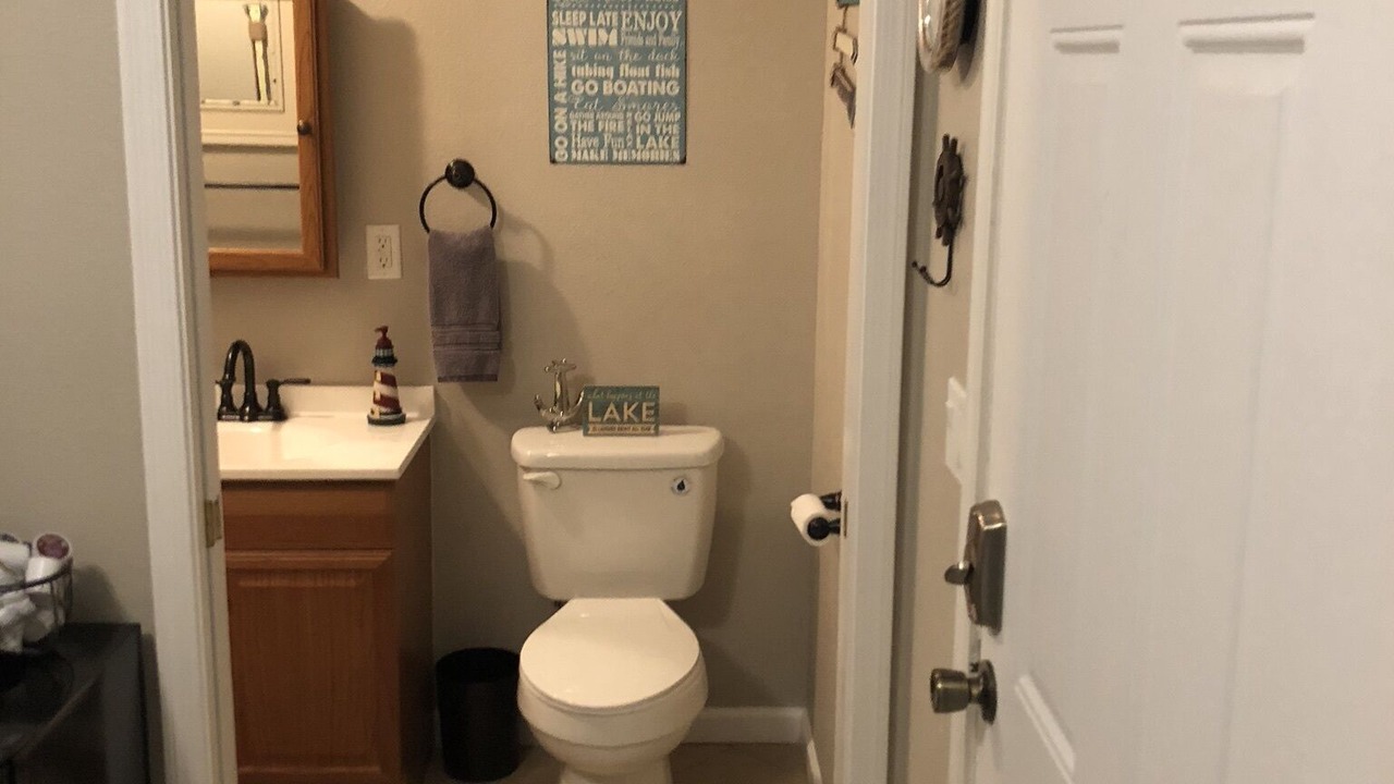 Photo of Bathroom in Lake Havasu City
