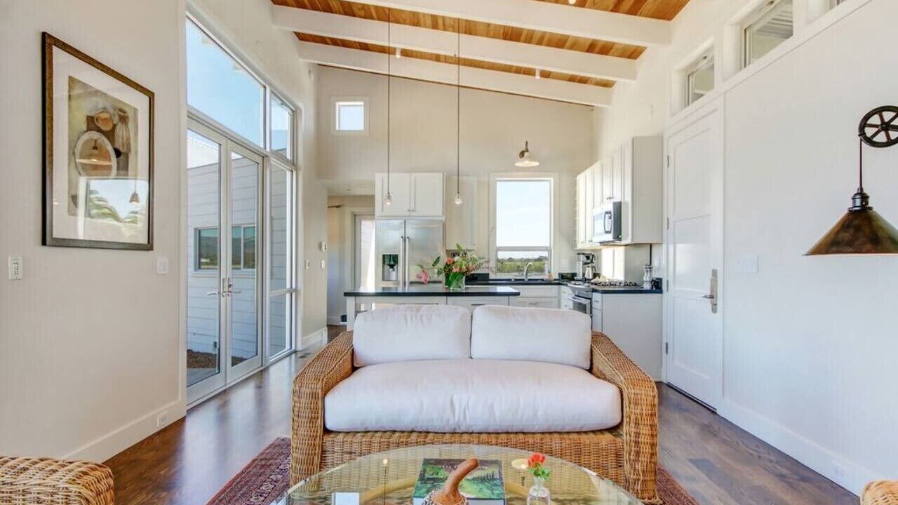 Photo of Livingroom in Vineburg