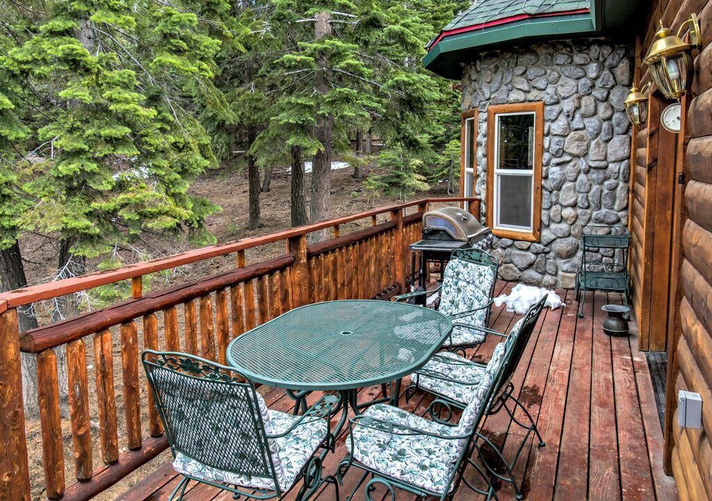Photo of Outdoor in Pioneer Trail