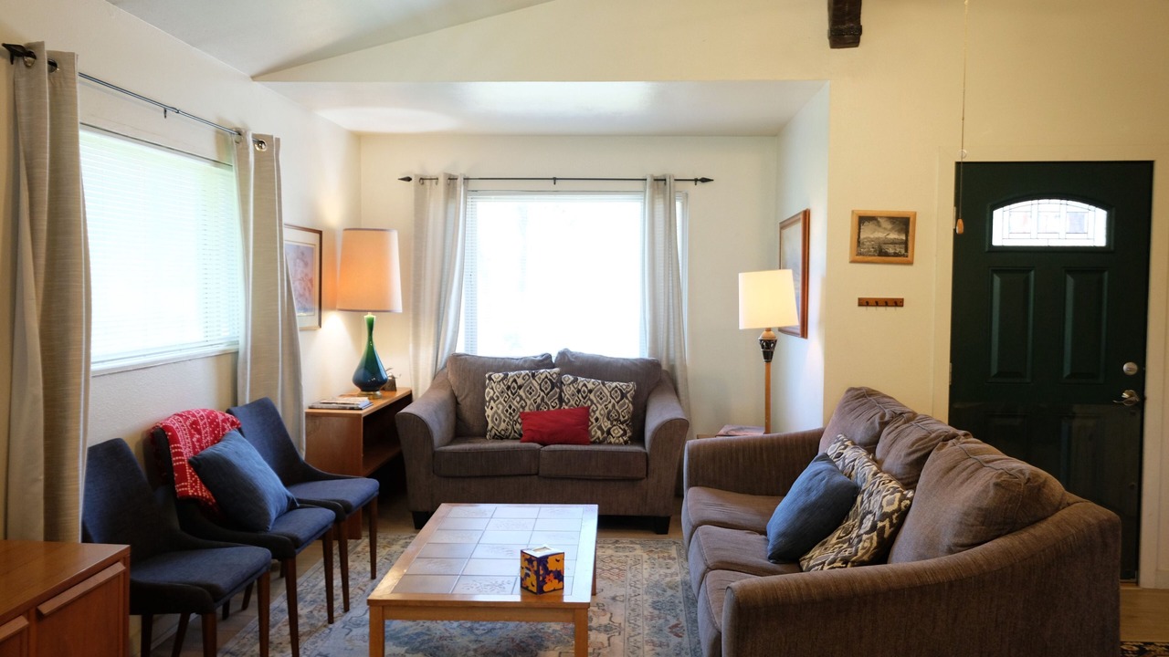 Photo of Livingroom in Mount Shasta