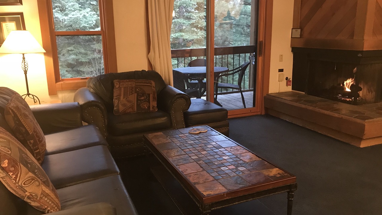 Photo of Livingroom in Truckee