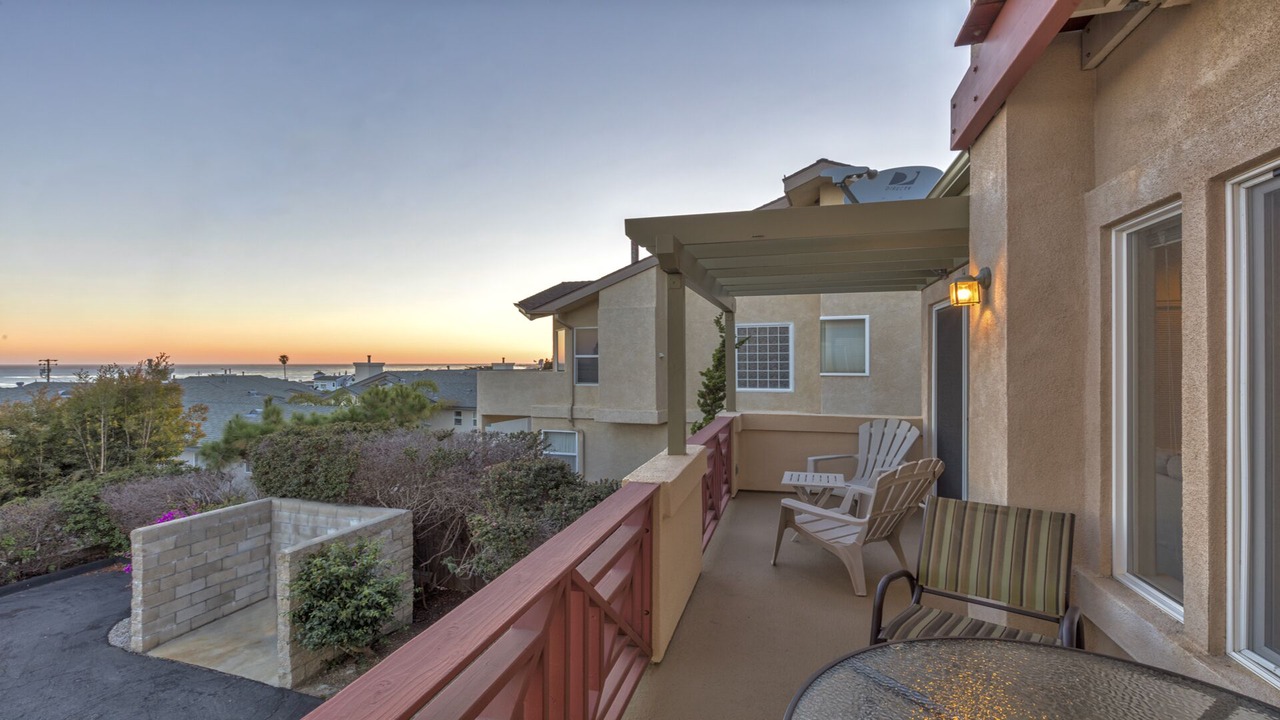Photo of Patio Balcony in Cayucos