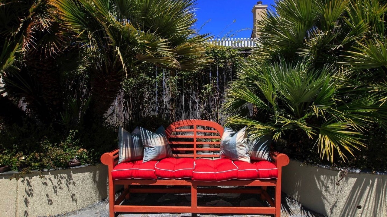Photo of Outdoor in Hercules