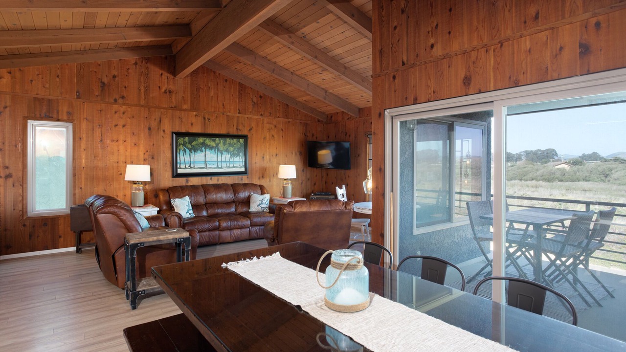 Photo of Livingroom in Oceano