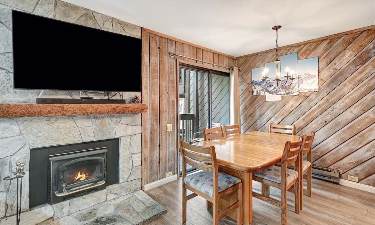 Photo of Others in Mammoth Lakes