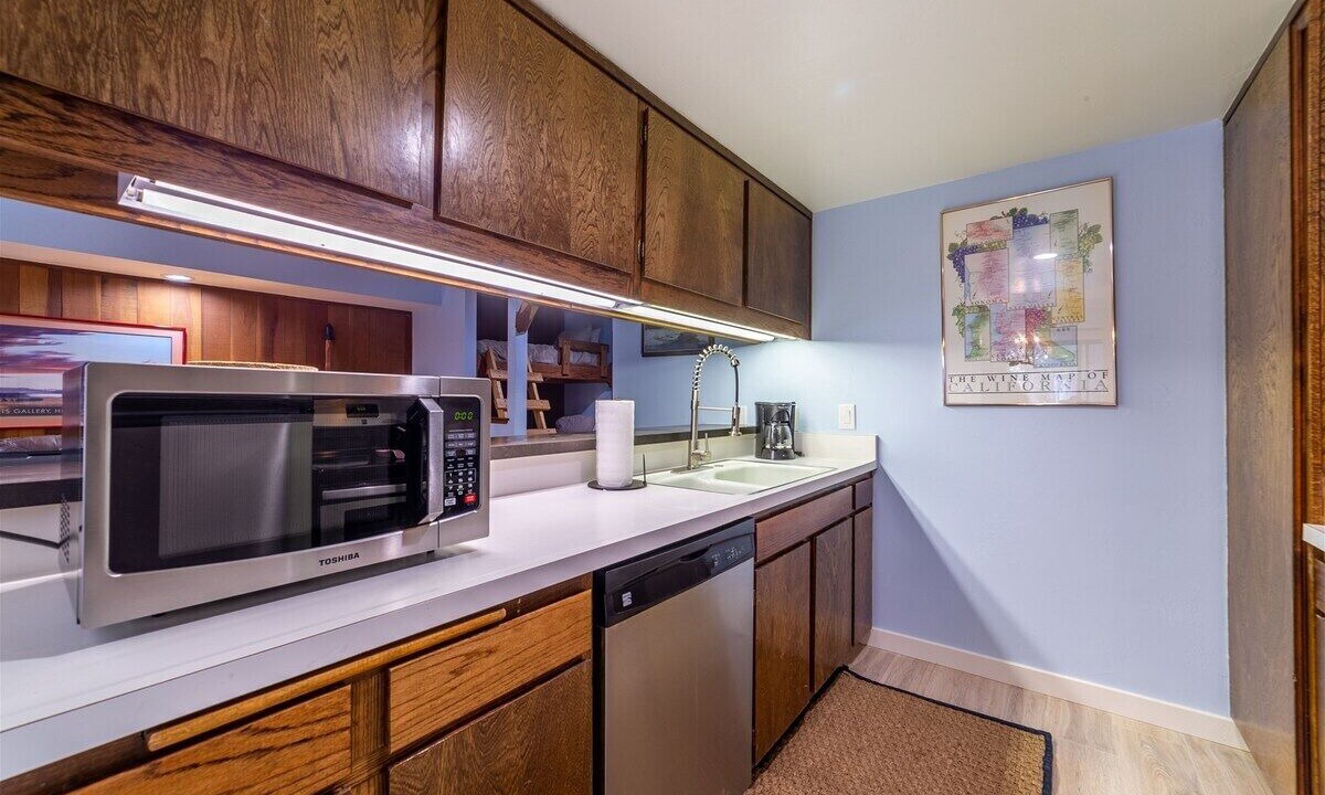 Photo of Kitchen in Mammoth Lakes
