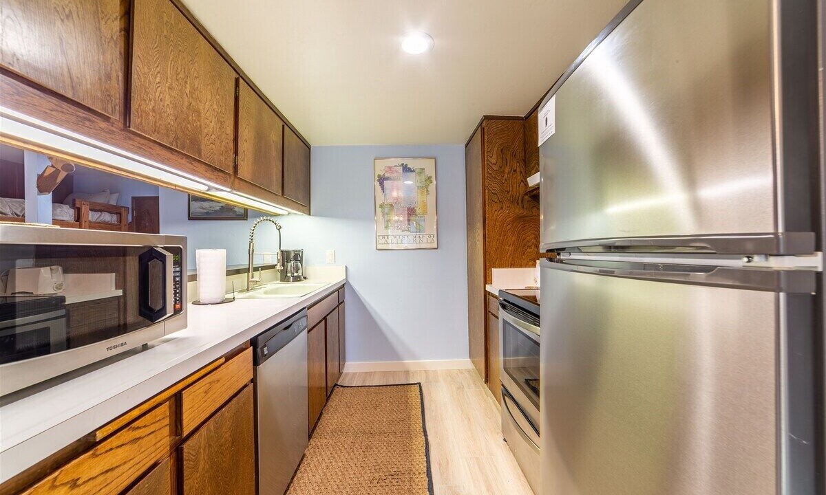 Photo of Kitchen in Mammoth Lakes