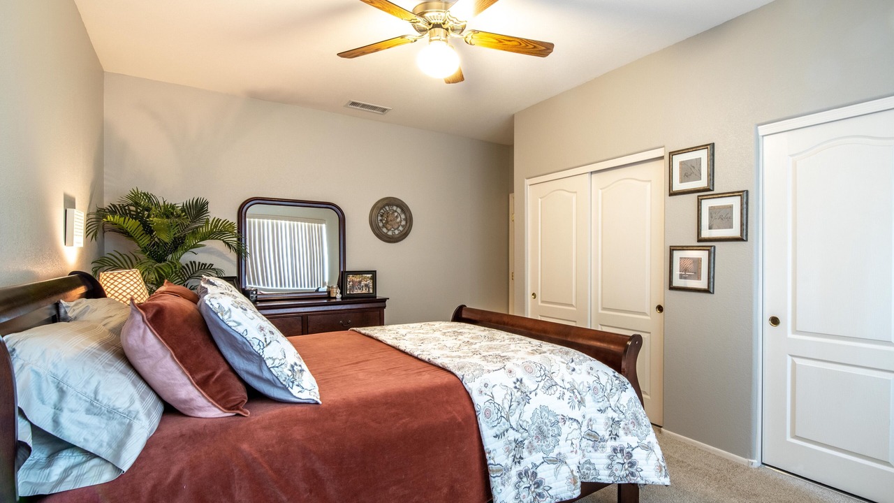 Photo of Bedroom in Desert Breeze
