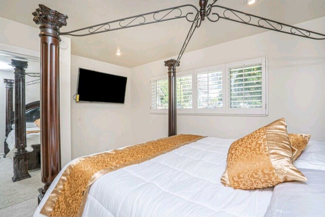 Photo of Bedroom in Spring Valley