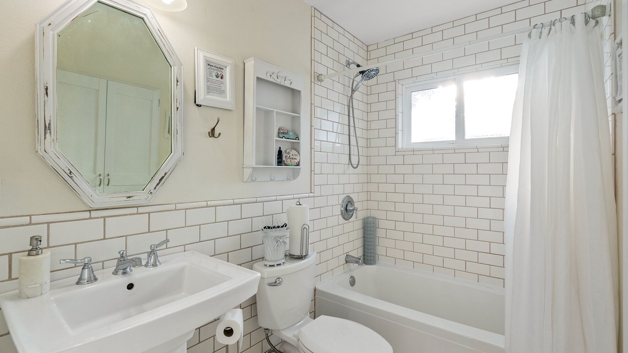 Photo of Bathroom in Atascadero