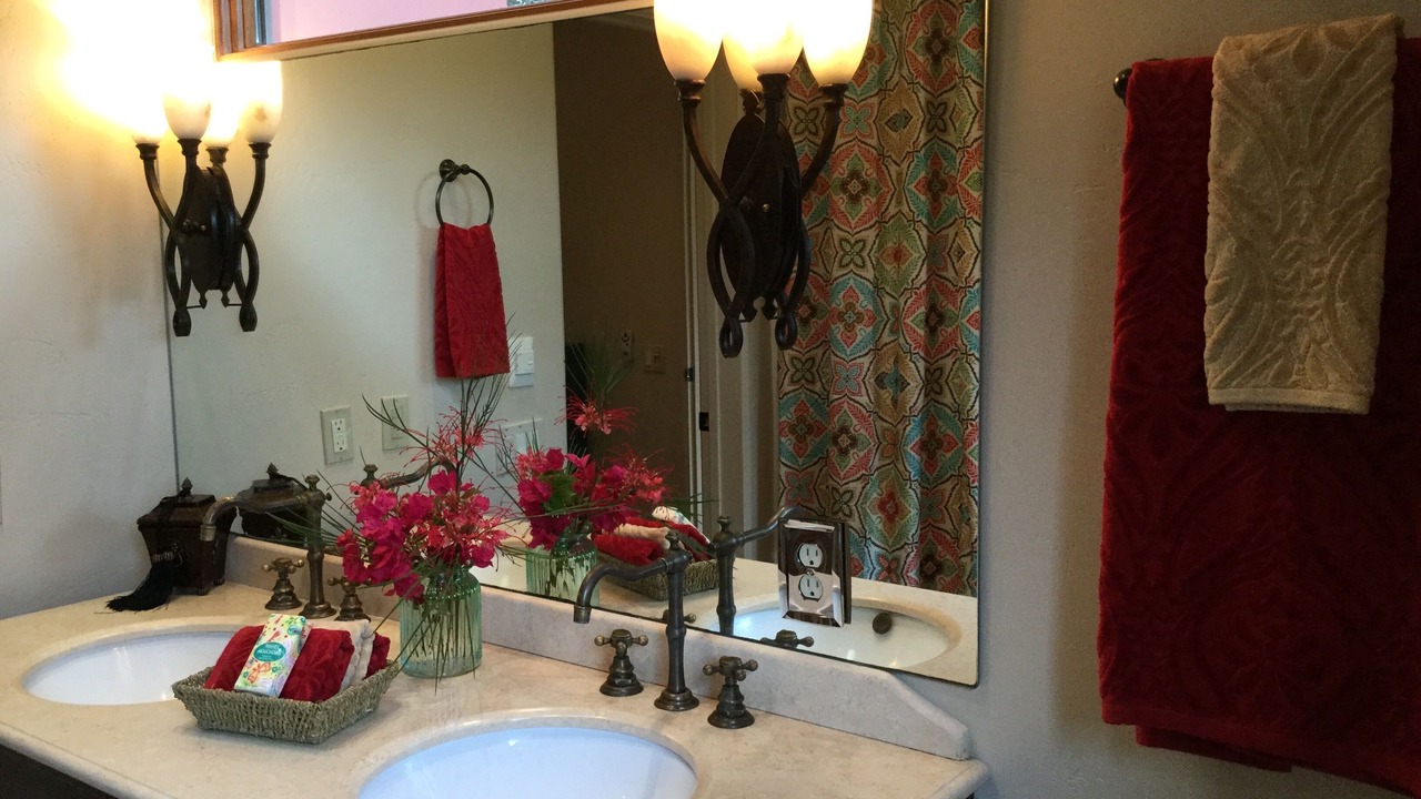 Photo of Bathroom in Carpenter Canyon