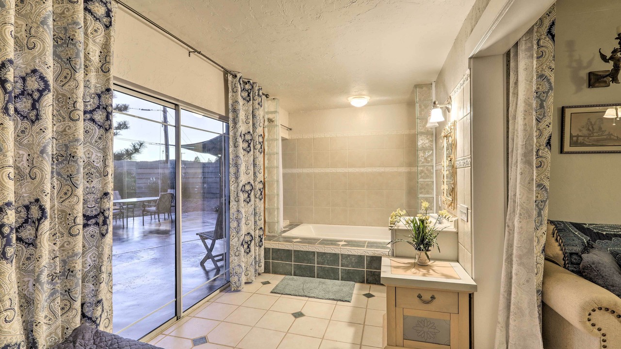 Photo of Bathroom in Williamson