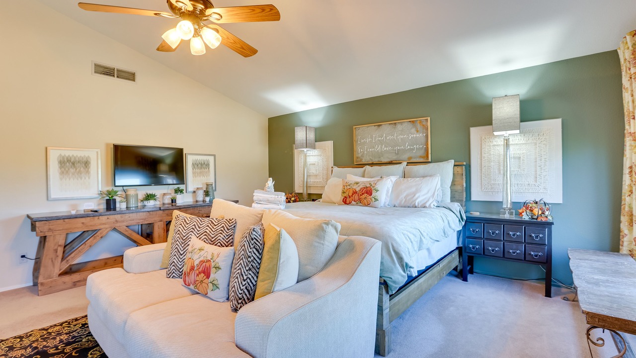 Photo of Bedroom in Tatum Ranch