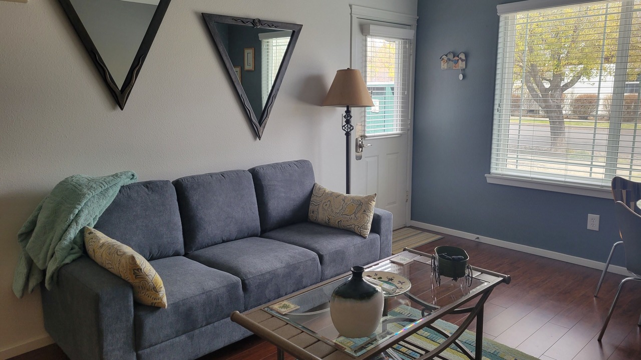 Photo of Livingroom in Old Bend