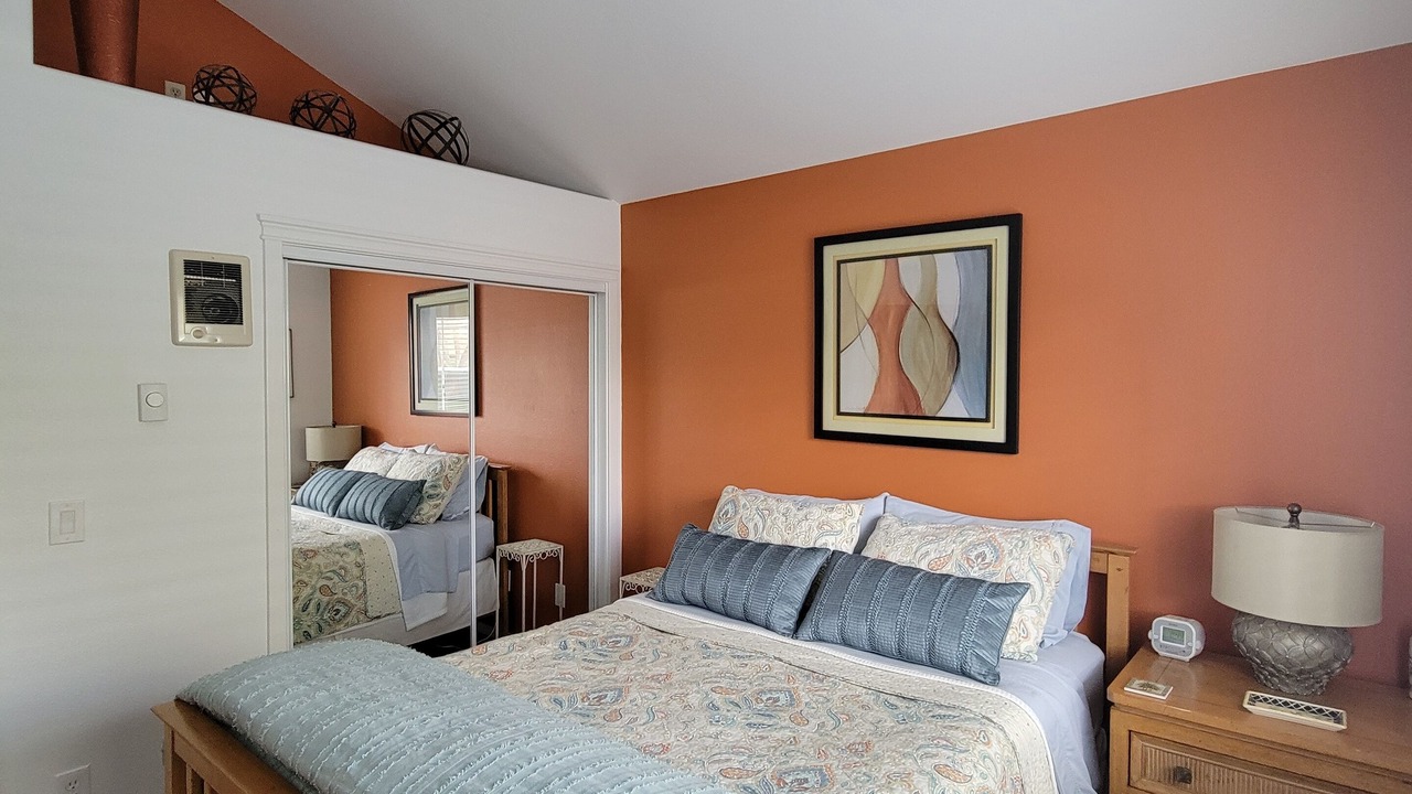 Photo of Bedroom in Old Bend