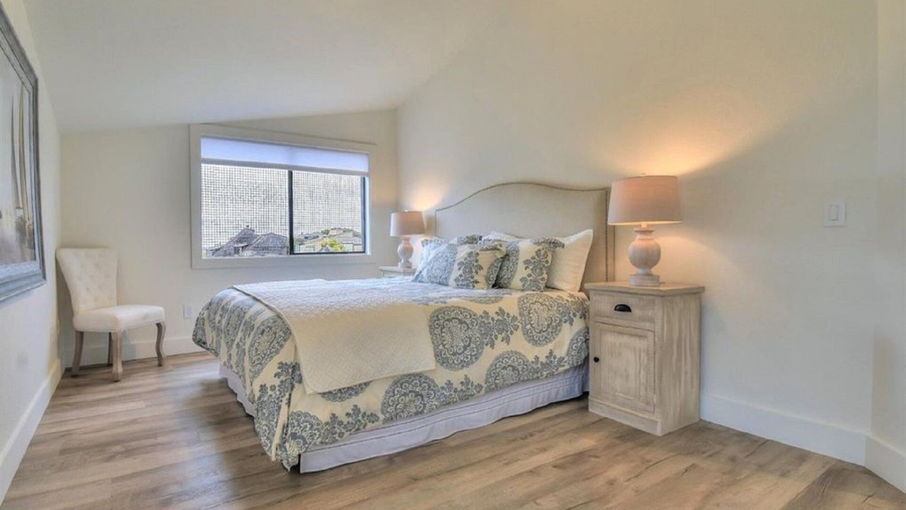 Photo of Bedroom in Bodega Bay