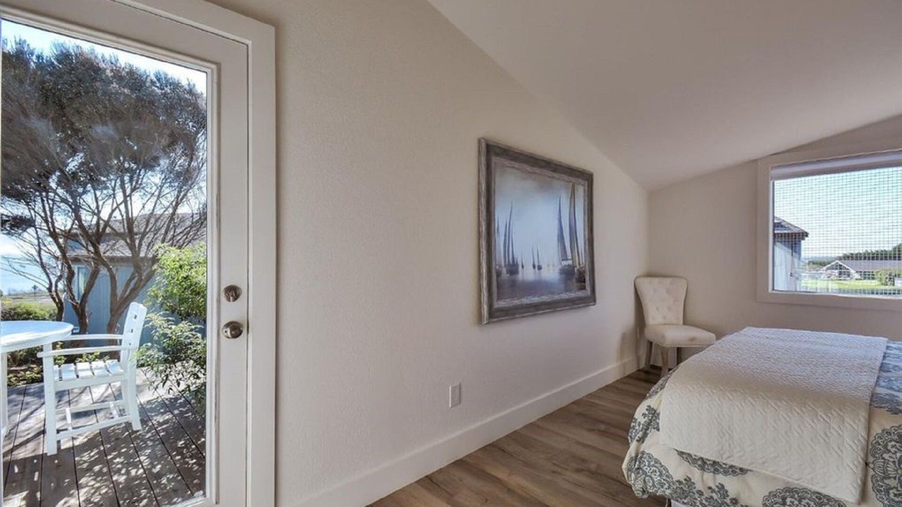 Photo of Bedroom in Bodega Bay