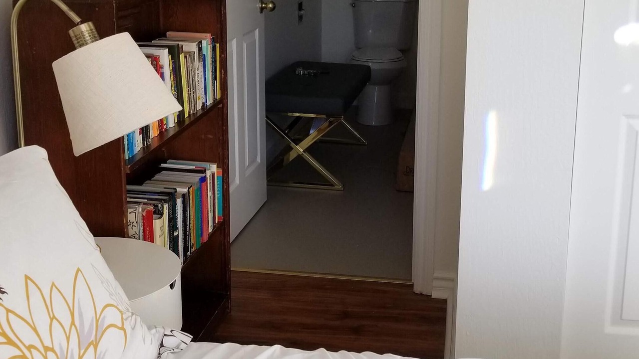 Photo of Bedroom in Richmond Annex