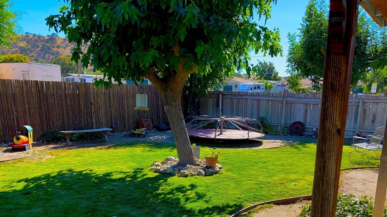 Photo of Outdoor in Bradley