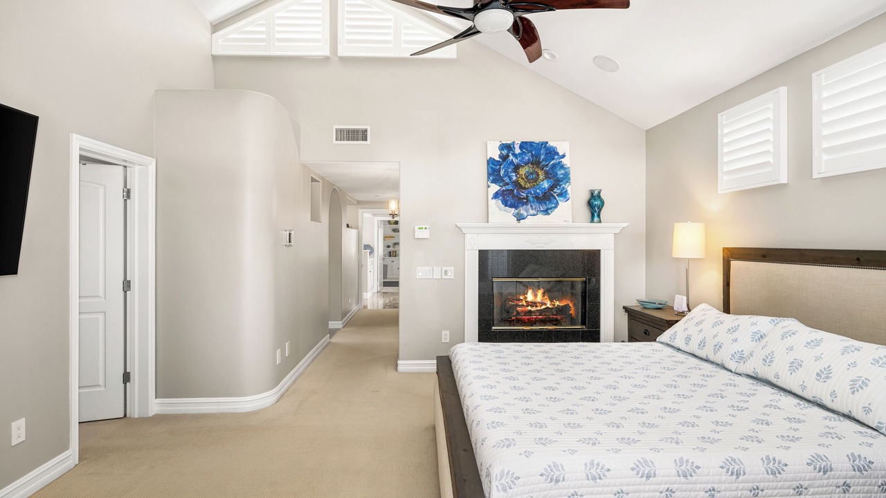 Photo of Bedroom in Balboa Peninsula