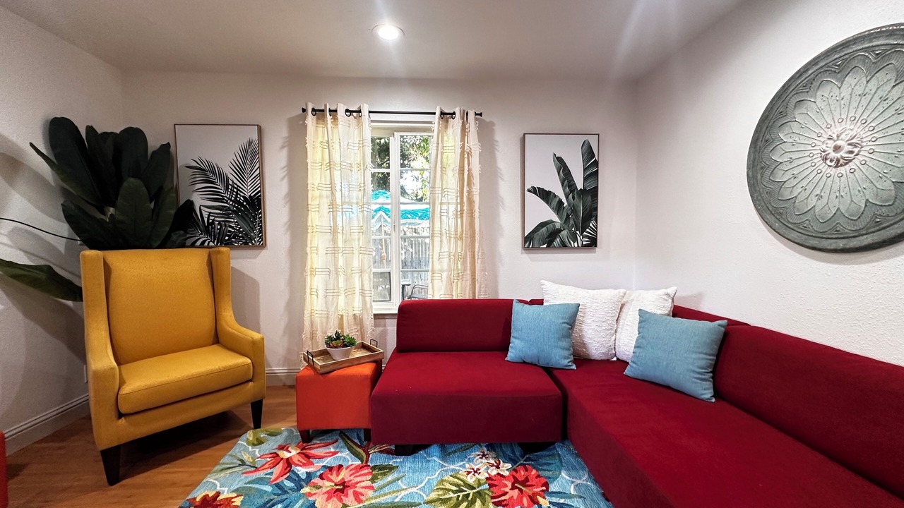 Photo of Livingroom in Chico