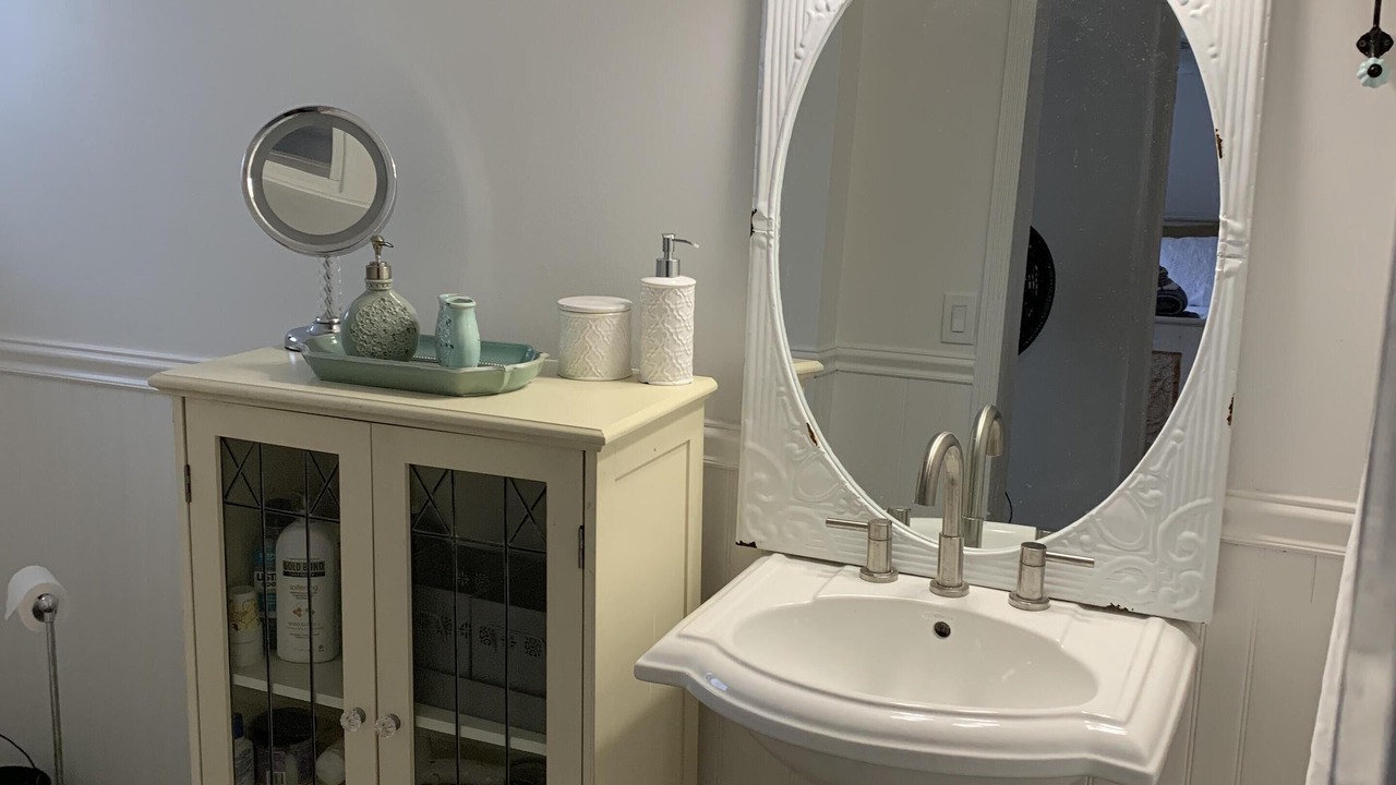 Photo of Bathroom in Atascadero