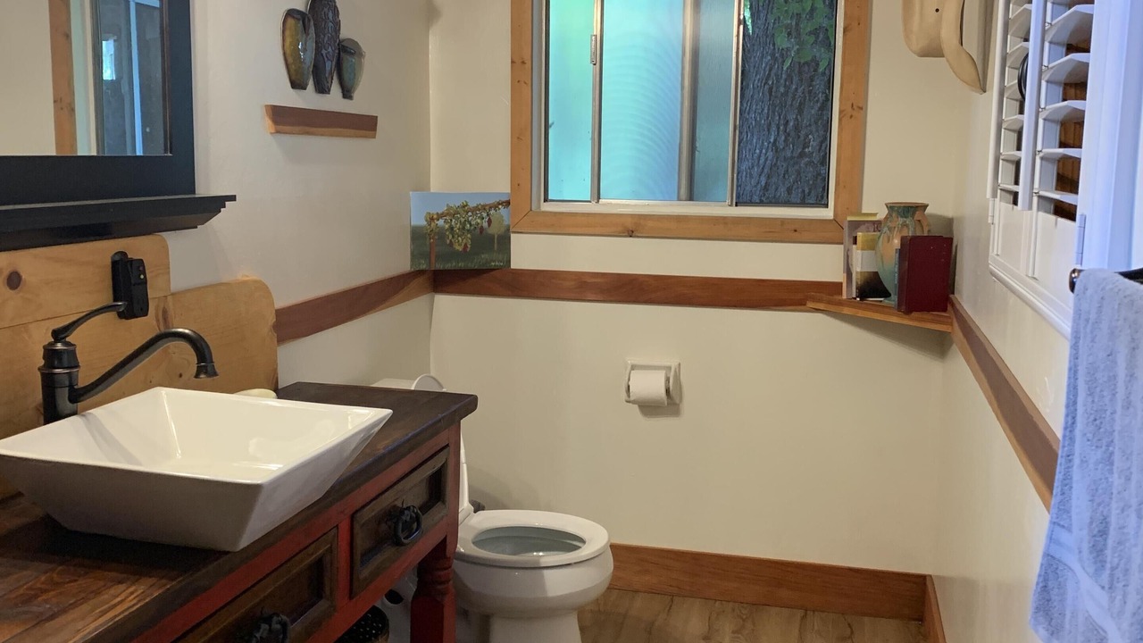 Photo of Bathroom in Atascadero