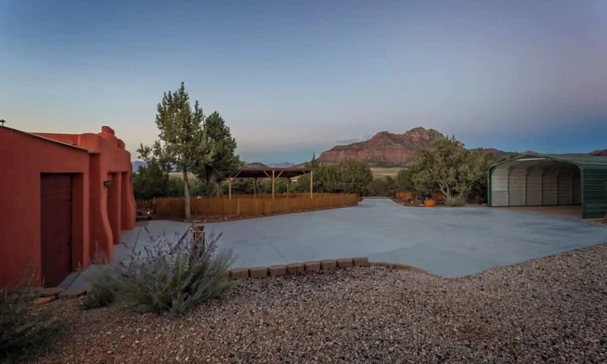 Photo of Outdoor in Apple Valley
