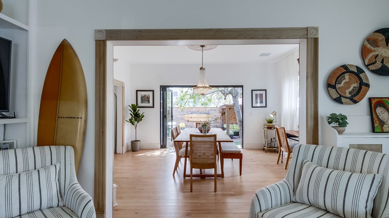 Photo of Livingroom in Golden Hill