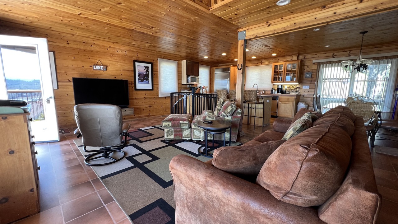 Photo of Livingroom in Oak Shores