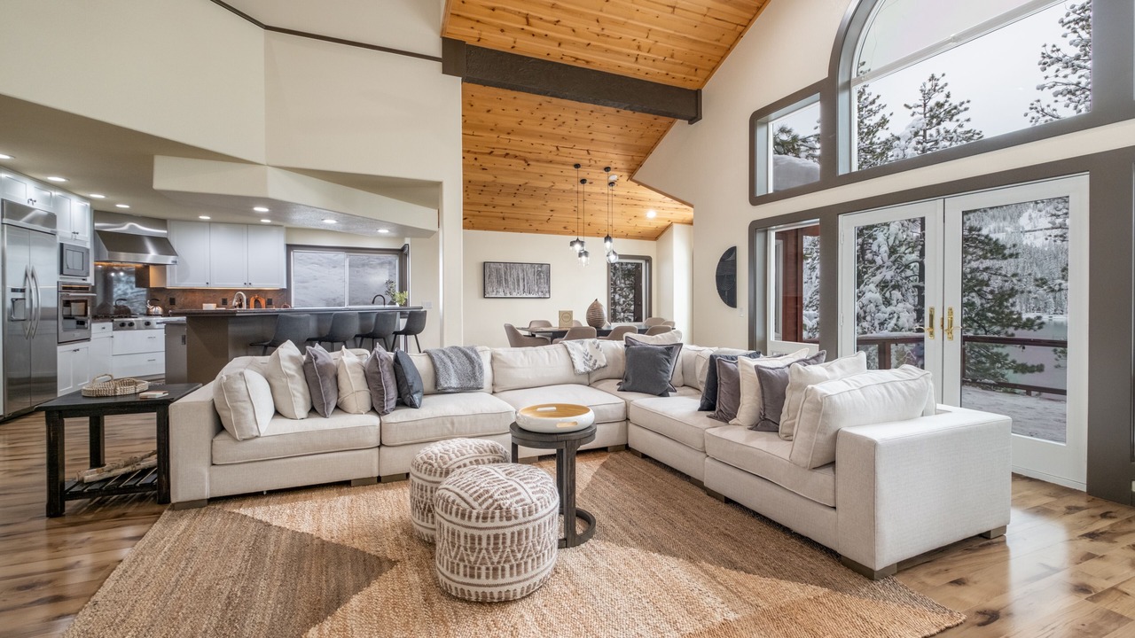 Photo of Livingroom in Truckee