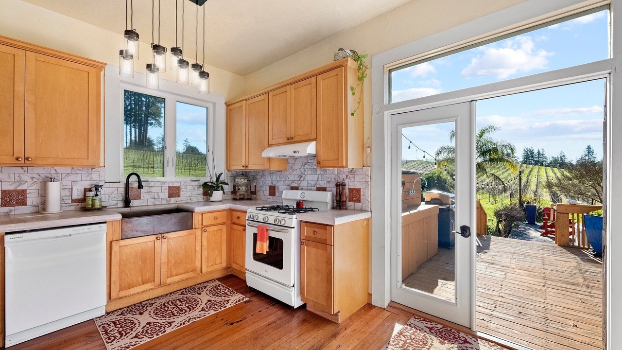 Photo of Kitchen in Freestone