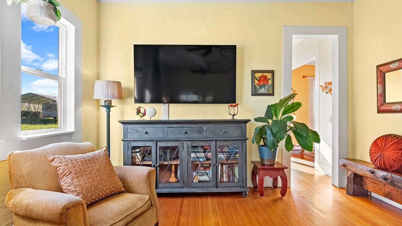 Photo of Livingroom in Freestone