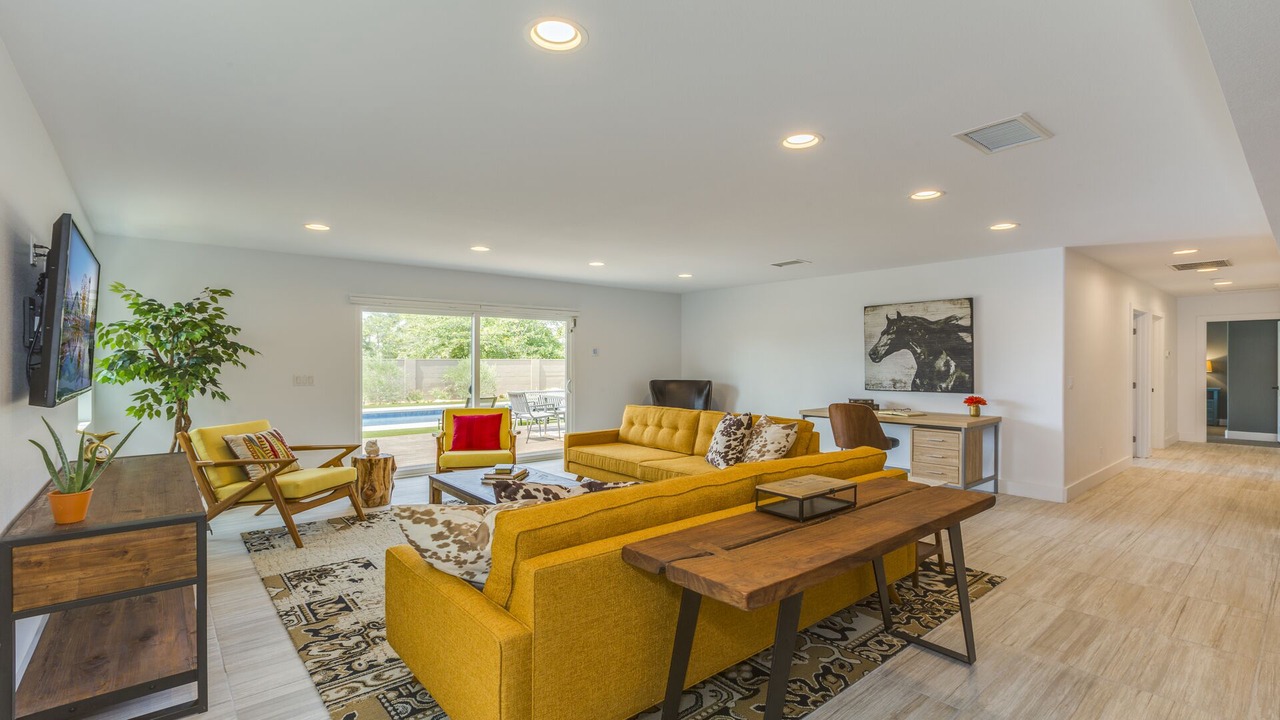 Photo of Livingroom in Hermosa Village
