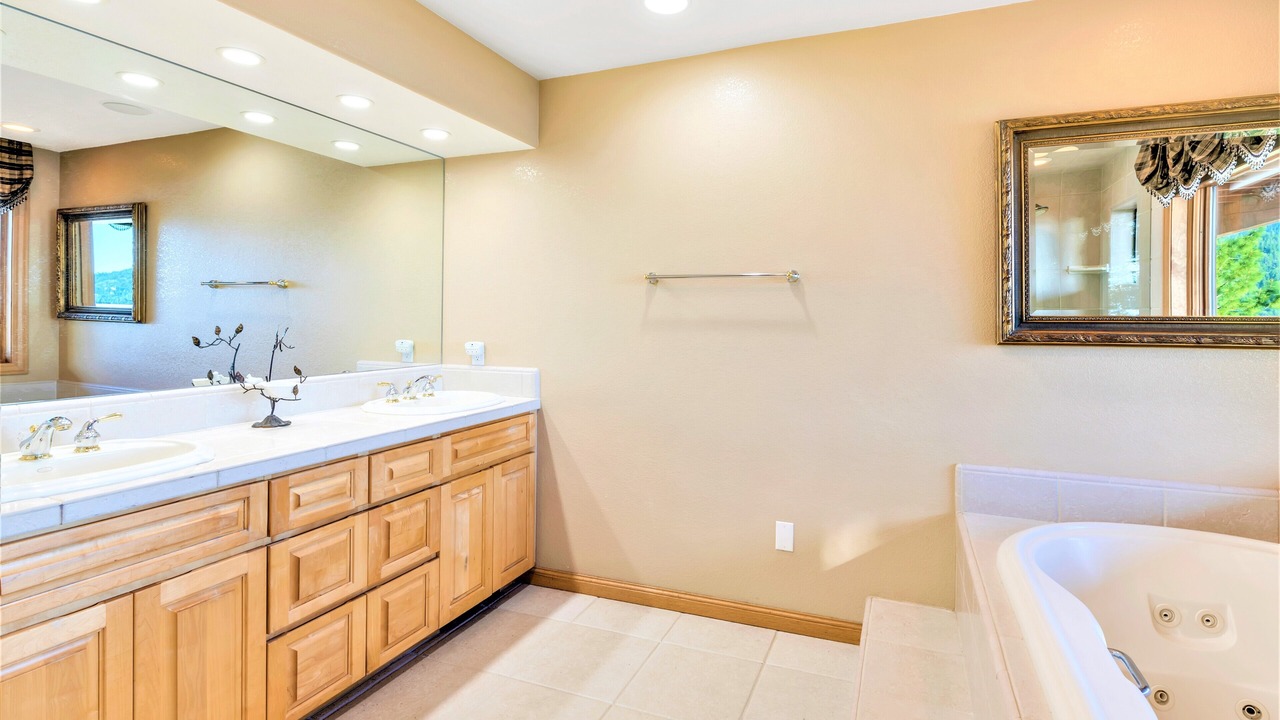 Photo of Bathroom in Zephyr Cove