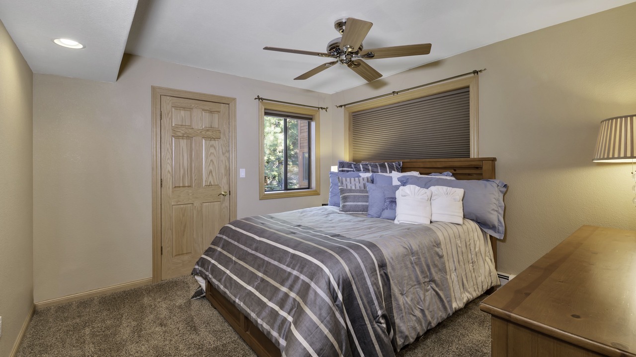 Photo of Bedroom in Zephyr Cove