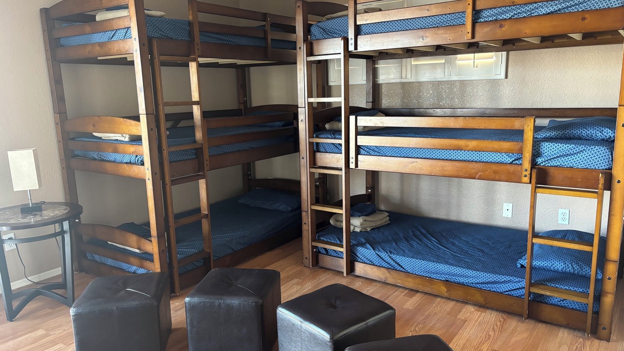 Photo of Bedroom in Sunridge Estates