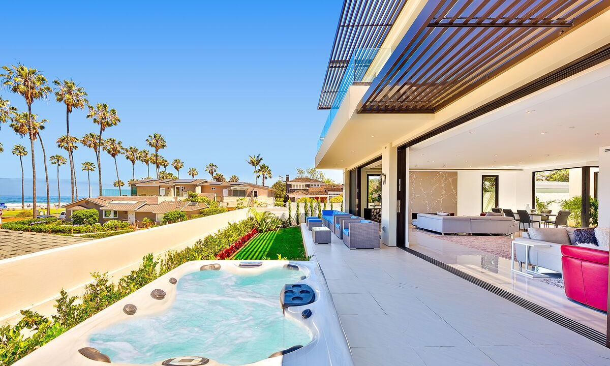 Photo of Patio Balcony in La Jolla Shores