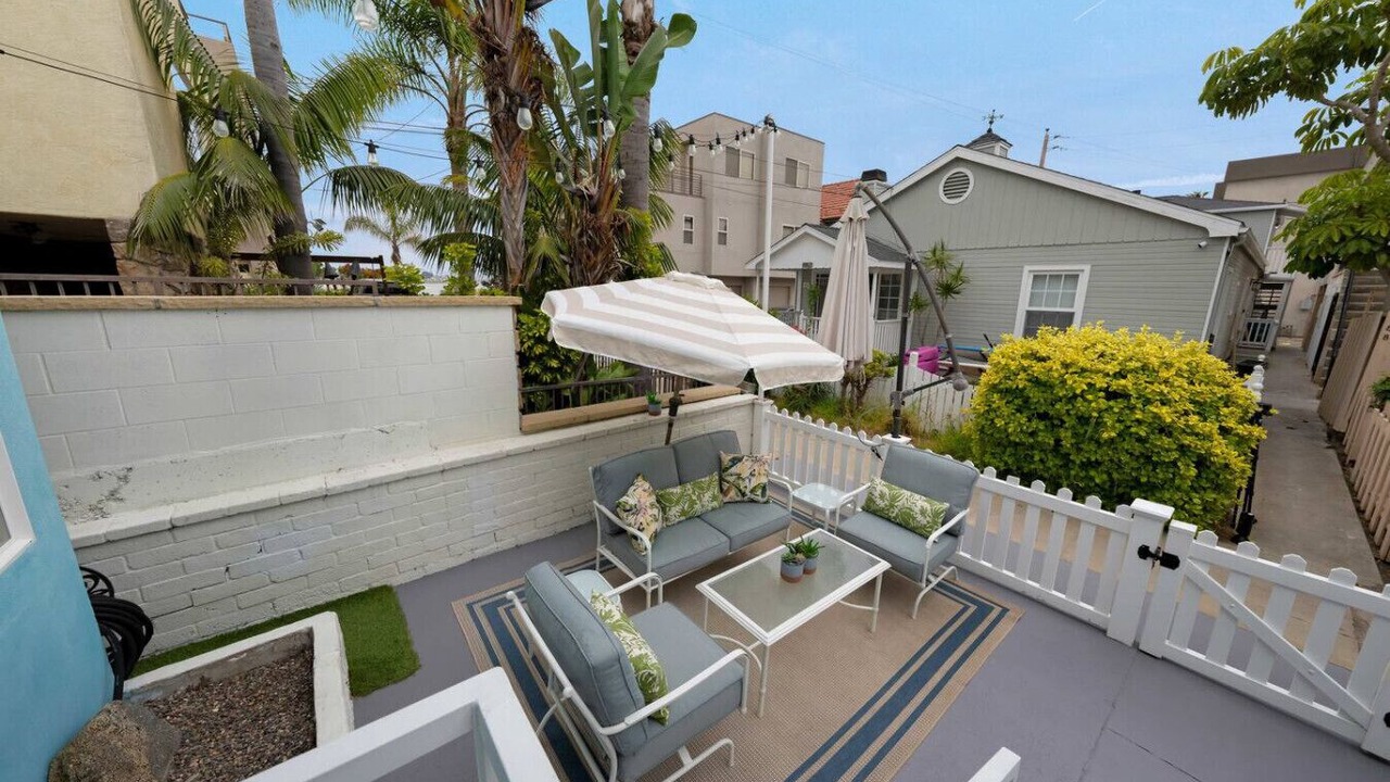 Photo of Patio Balcony in Mission Beach