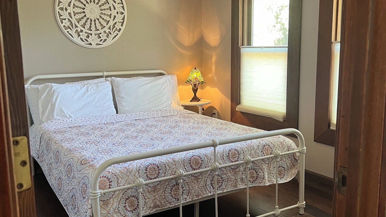Photo of Bedroom in Templeton