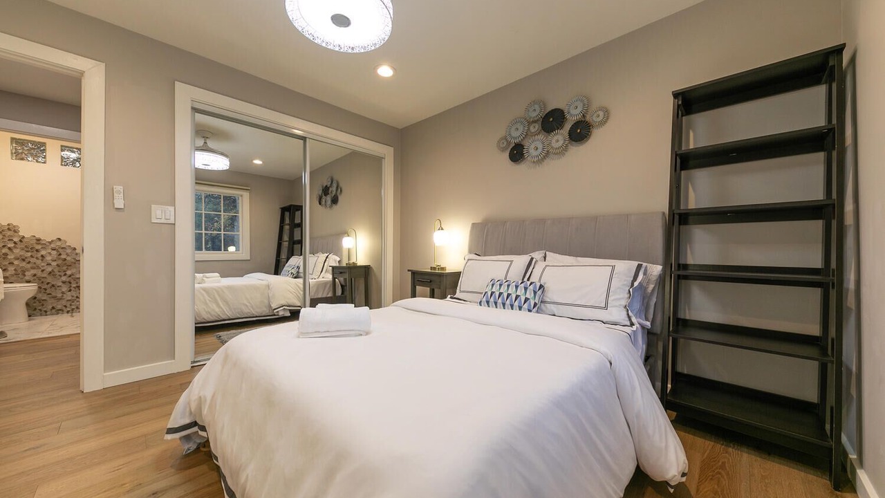 Photo of Bedroom in Walnut Creek