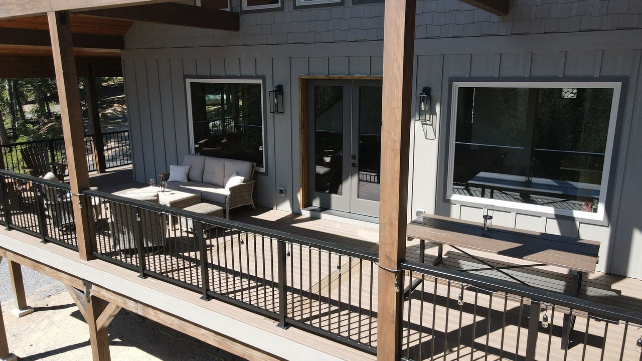 Photo of Patio Balcony in Crescent