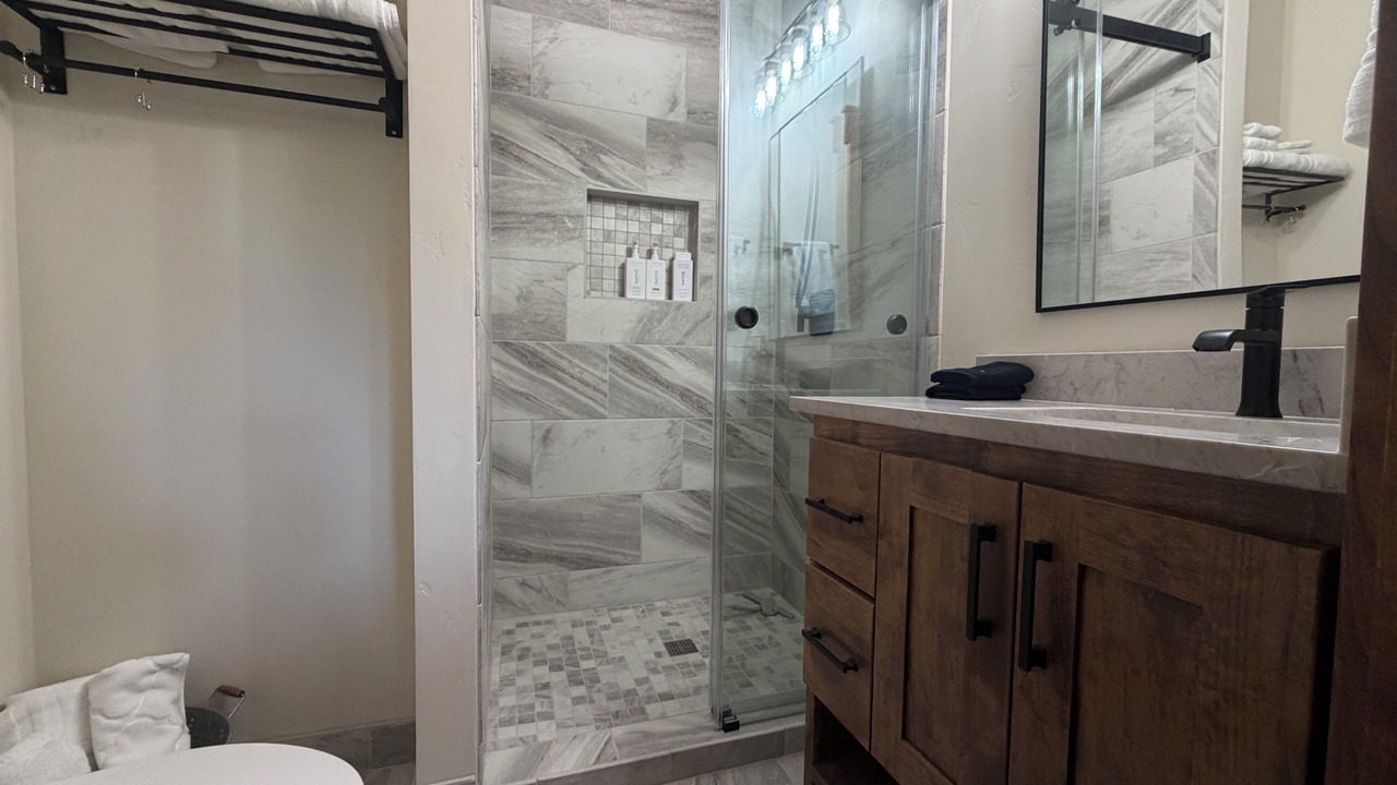 Photo of Bathroom in Crescent